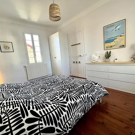 Elegante Maison Avec Piscine 比亚里茨